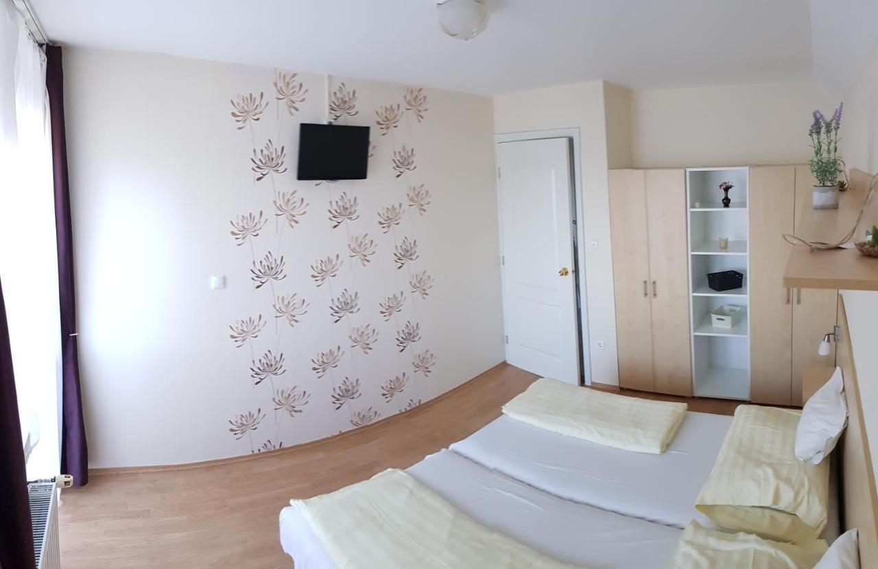 Szaloky Apartmanhaz Gyenesdiás Dış mekan fotoğraf