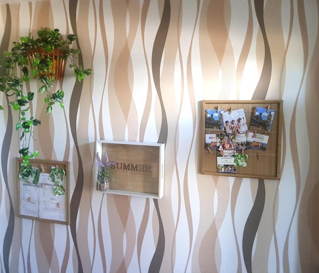 Szaloky Apartmanhaz Gyenesdiás Oda fotoğraf