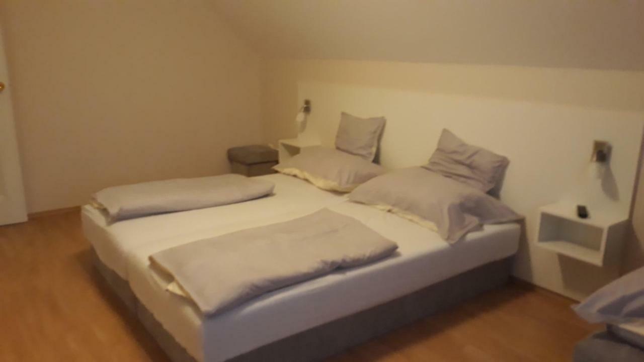 Szaloky Apartmanhaz Gyenesdiás Dış mekan fotoğraf
