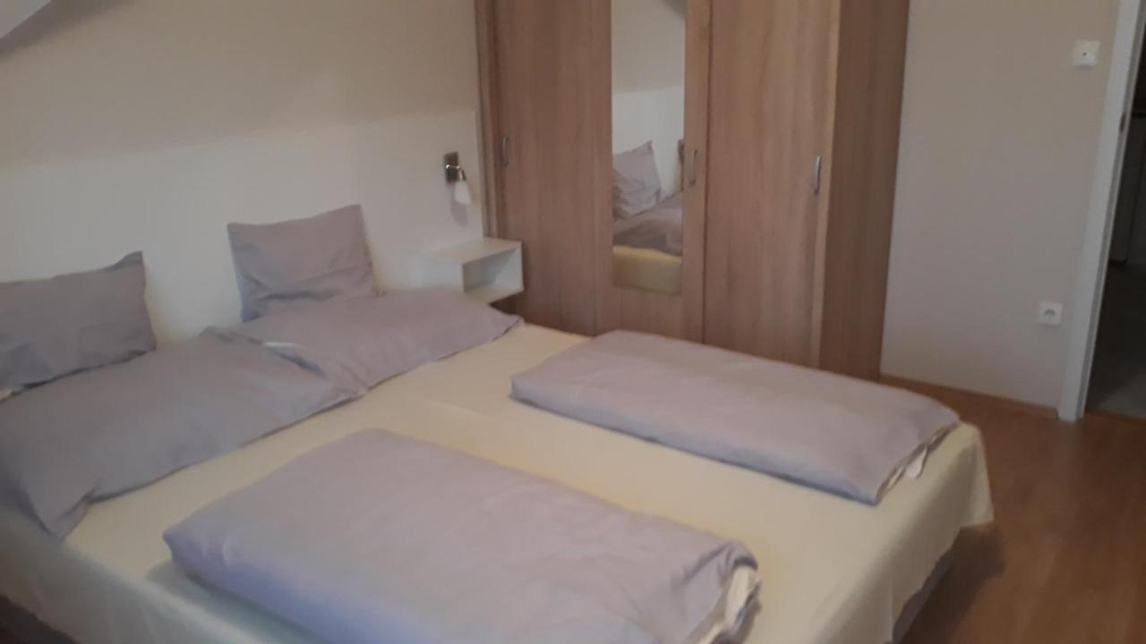 Szaloky Apartmanhaz Gyenesdiás Dış mekan fotoğraf
