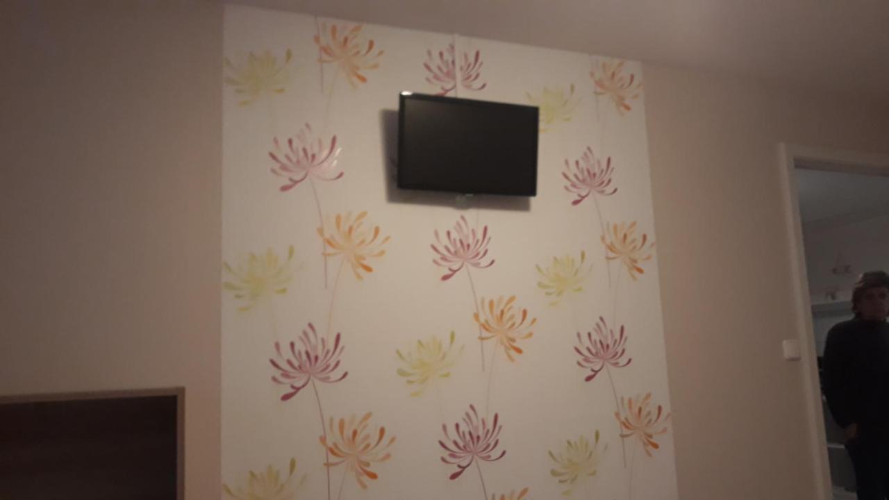 Szaloky Apartmanhaz Gyenesdiás Dış mekan fotoğraf