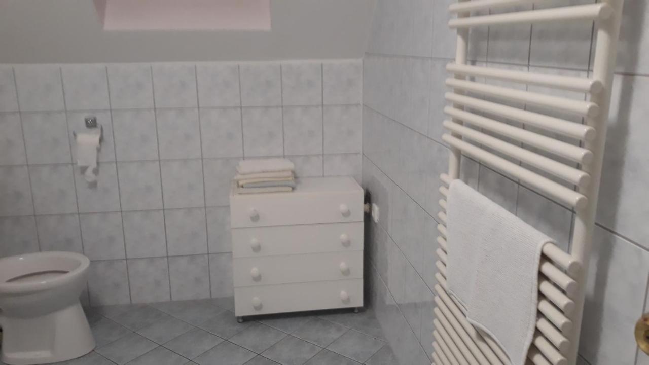 Szaloky Apartmanhaz Gyenesdiás Dış mekan fotoğraf