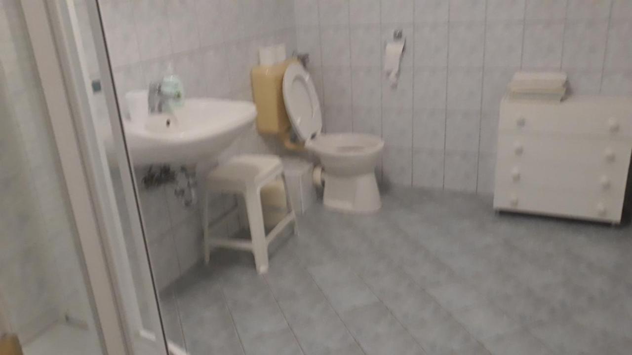 Szaloky Apartmanhaz Gyenesdiás Dış mekan fotoğraf